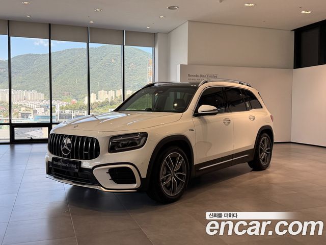 Mercedes-Benz GLB 2026