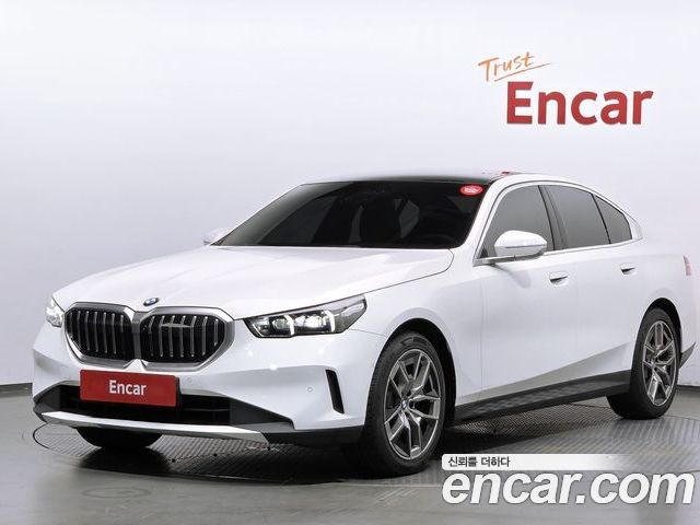 BMW 5 Series 2024