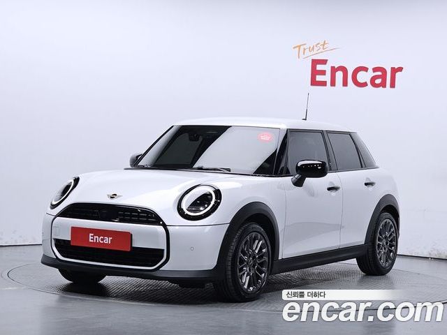 MINI Cooper 2025