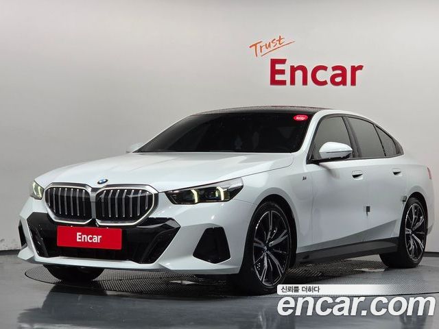 BMW 5 Series 2025