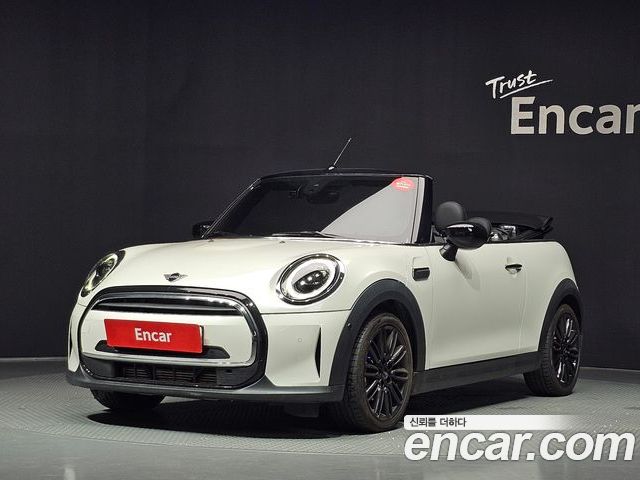 MINI Cooper Convertible 2024