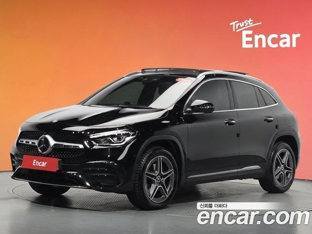 Mercedes-Benz GLA 2023