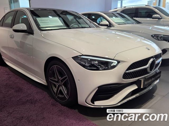 Mercedes-Benz C-Class 2025