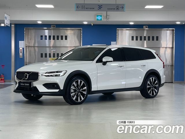 Volvo V60 2026