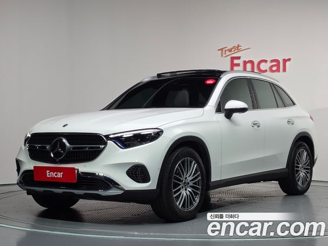 Mercedes-Benz GLC 2026