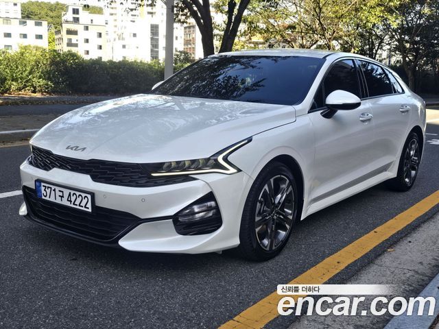Kia K5 2023