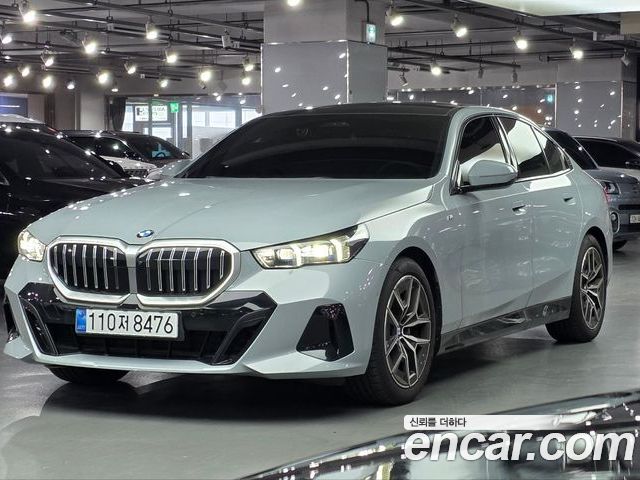 BMW 5 Series 2025