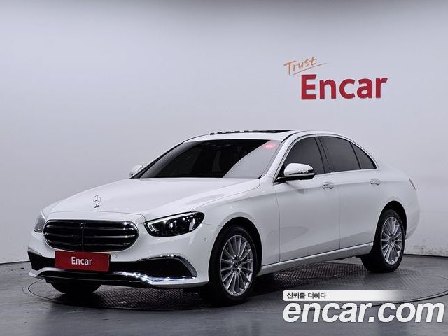 Mercedes-Benz E-Class 2023