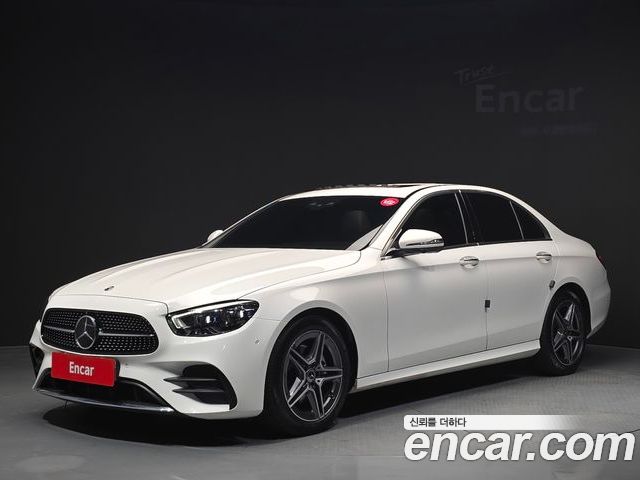Mercedes-Benz E-Class 2023