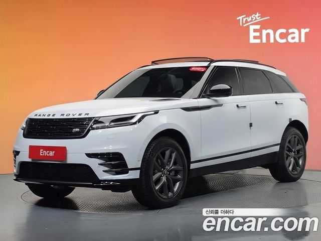 Land Rover Range Rover Velar 2026