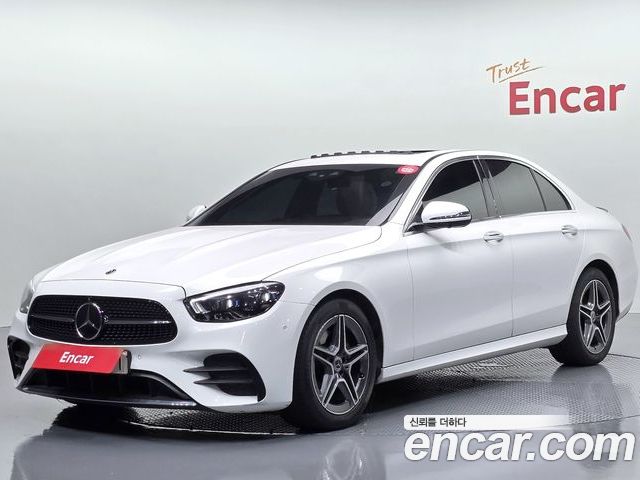 Mercedes-Benz E-Class 2023
