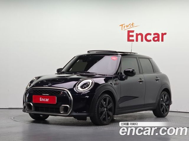 MINI Cooper 2023