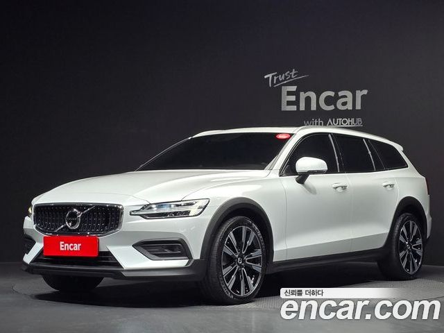 Volvo V60 2022–2026