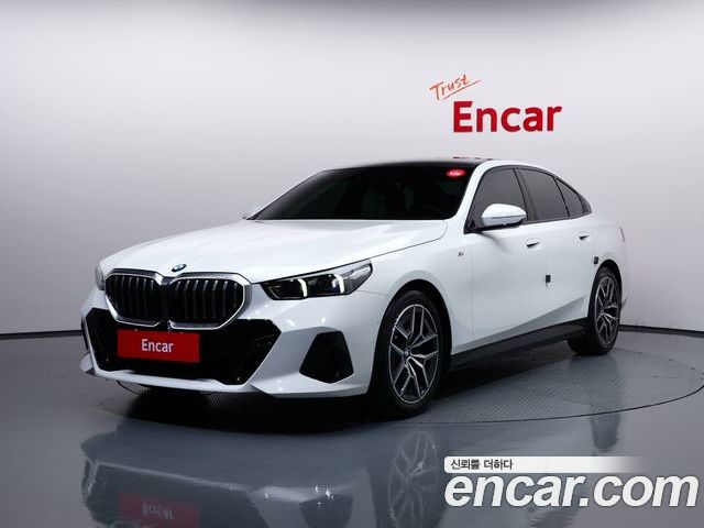 BMW 5 Series 2025