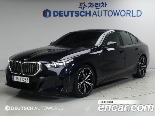 BMW 5 Series 2024