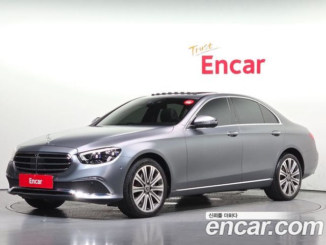 Mercedes-Benz E-Class 2023