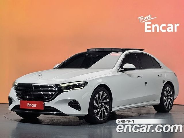 Mercedes-Benz E-Class 2024