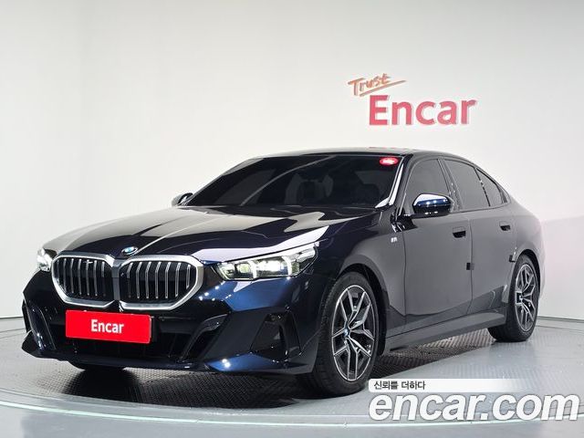 BMW 5 Series 2025