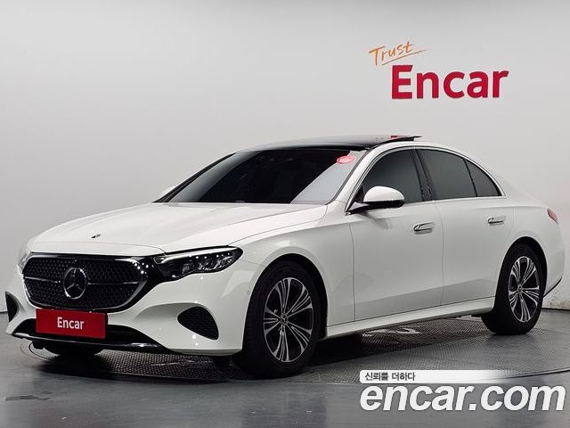 Mercedes-Benz E-Class 2024