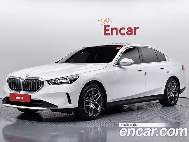 BMW 5 Series 2024