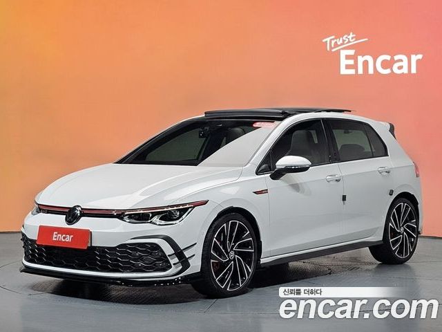 Volkswagen Golf 2024