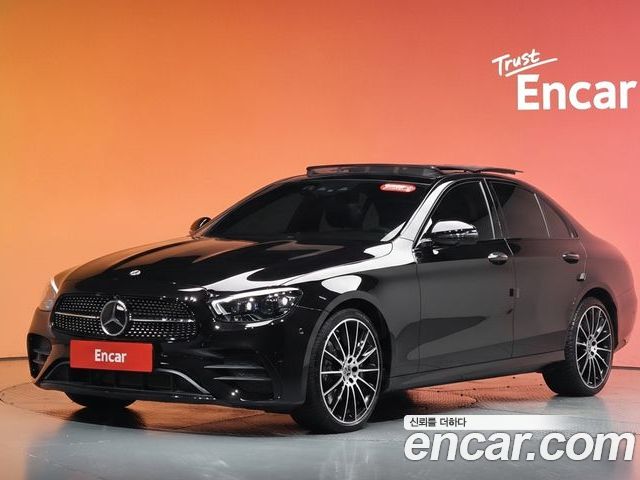 Mercedes-Benz E-Class 2023
