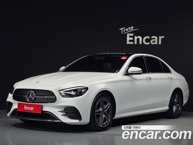Mercedes-Benz E-Class 2023