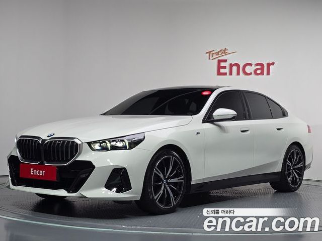 BMW 5 Series 2024