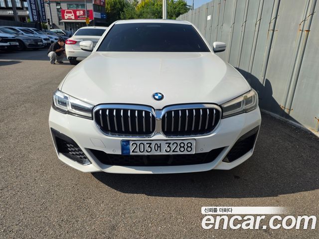 BMW 5 Series 2022