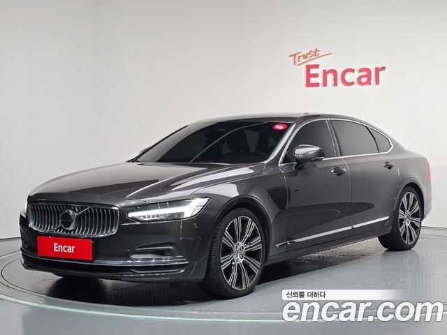Volvo S90 2022–2026
