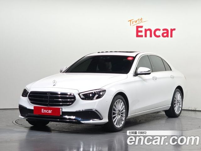 Mercedes-Benz E-Class 2023