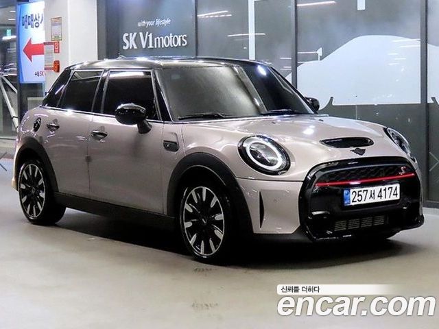 MINI Cooper 2023