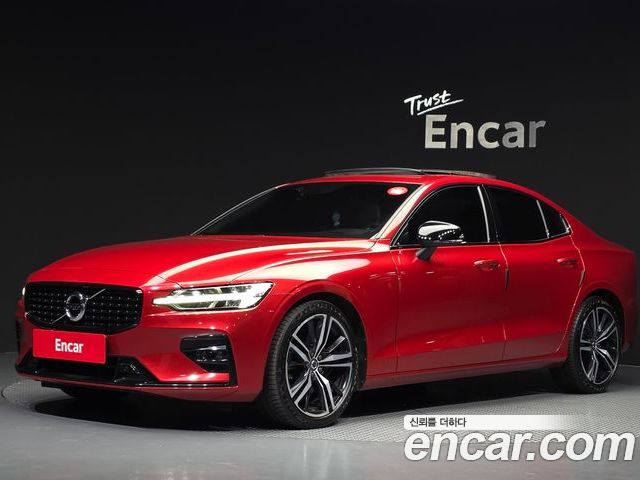 Volvo S60 2022