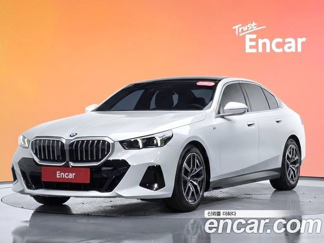 BMW 5 Series 2024
