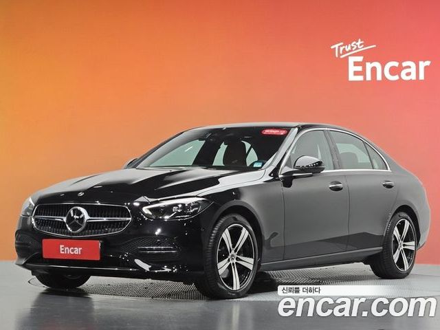Mercedes-Benz C-Class 2026