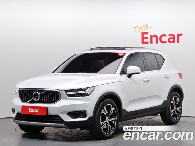 Volvo XC40 2022
