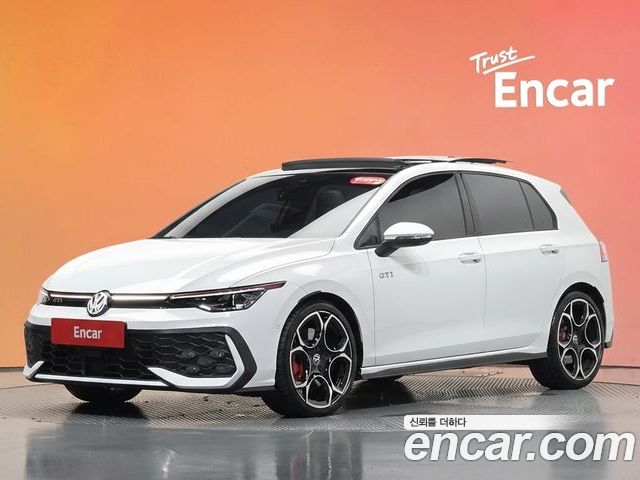 Volkswagen Golf 2025