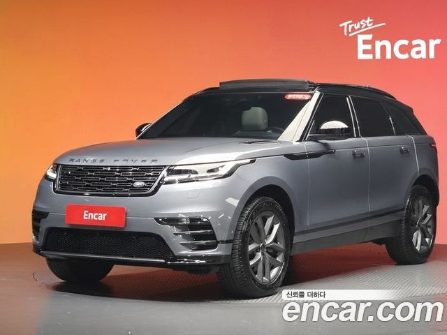 Land Rover Range Rover Velar 2026