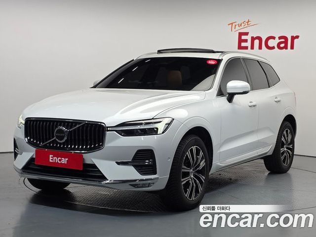 Volvo XC60 2022