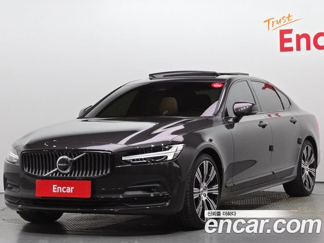 Volvo S90 2025