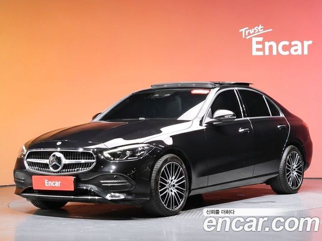 Mercedes-Benz C-Class 2024