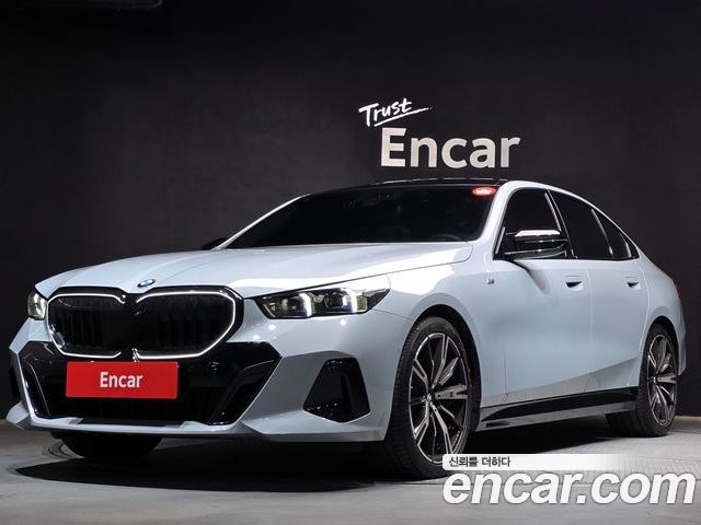 BMW 5 Series 2024