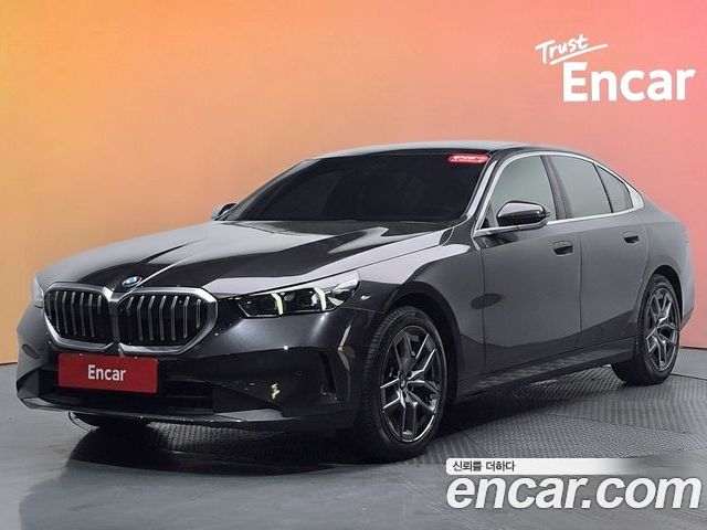 BMW 5 Series 2025