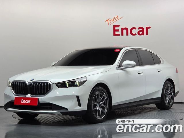 BMW 5 Series 2025