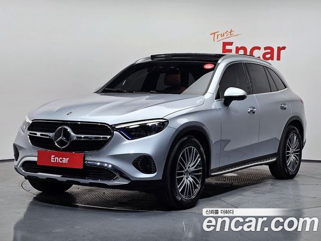 Mercedes-Benz GLC 2025