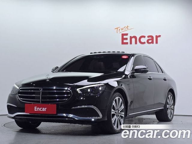 Mercedes-Benz E-Class 2023
