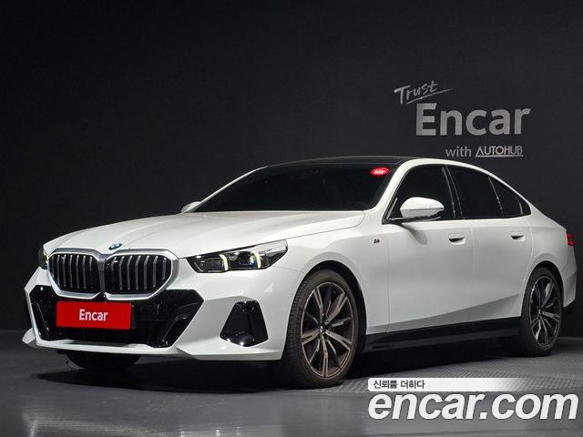 BMW 5 Series 2025