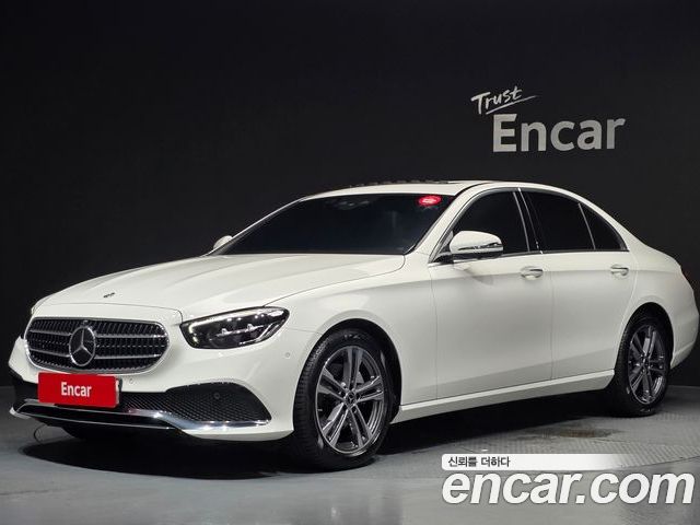 Mercedes-Benz E-Class 2023