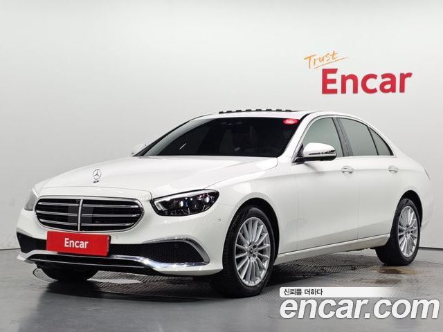 Mercedes-Benz E-Class 2023