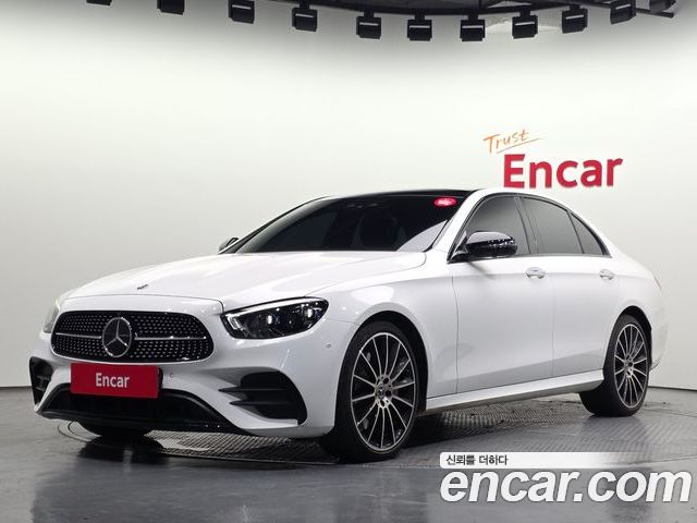 Mercedes-Benz E-Class 2023